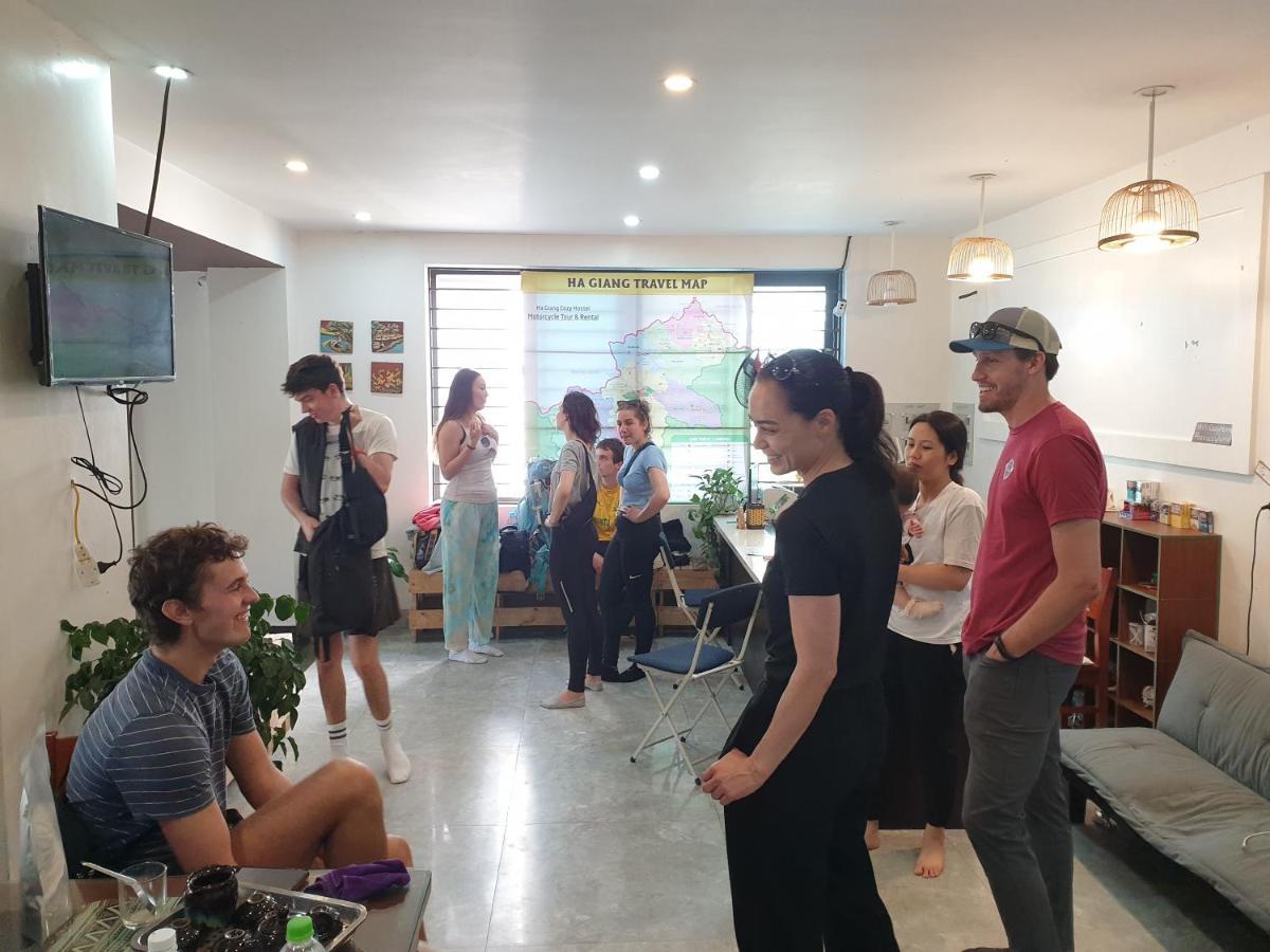 Ha Giang Cozy Hostel Exterior photo
